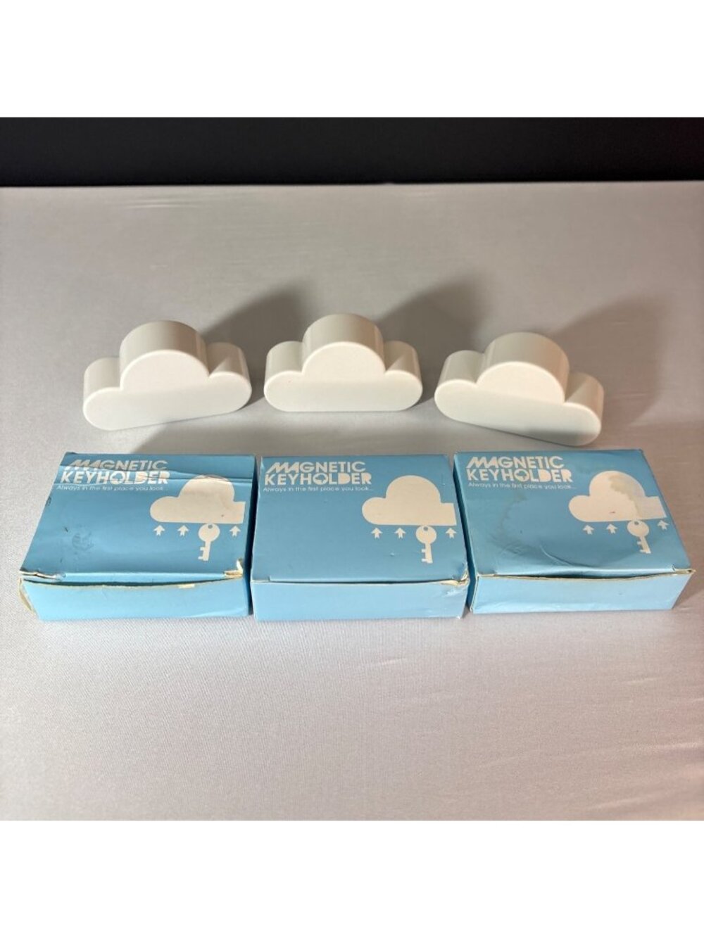Magnetic Key Rack For Wall Key Holder Organizer 3 Cloud Powerful Magnets White